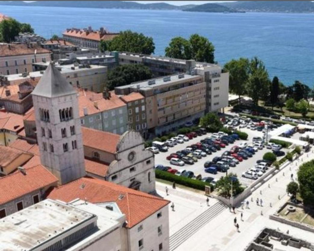 Cozy Old Town Apartment Zadar Ngoại thất bức ảnh