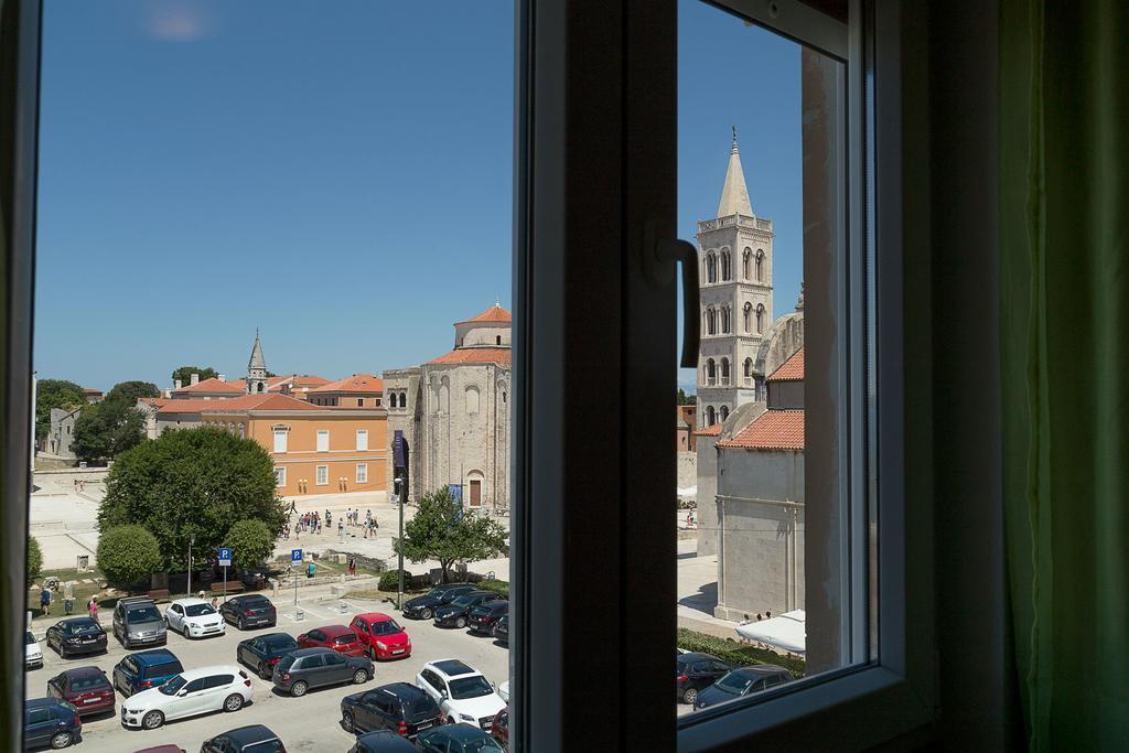 Cozy Old Town Apartment Zadar Ngoại thất bức ảnh